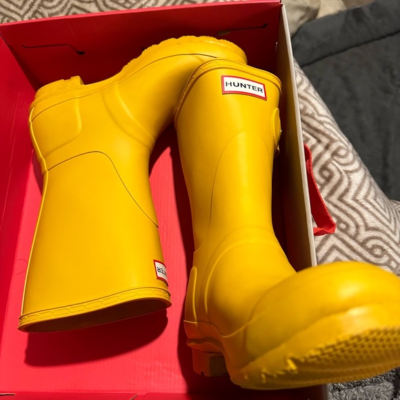 Hunter Boots Original Short Yellow - Picture 4 of 9